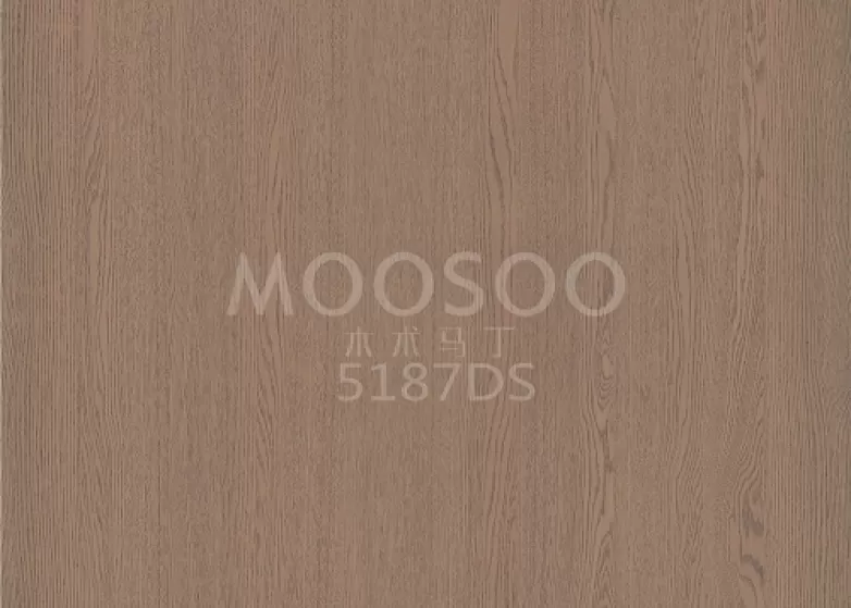 Rustikk veggpanel i hvit almtre: Tidløs eleganse møter moderne funksjonalitet