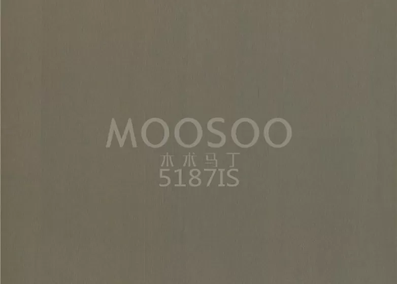 Hvite elm trådbørstede trepaneler: Skjønnhet, tekstur og teknisk dyktighet